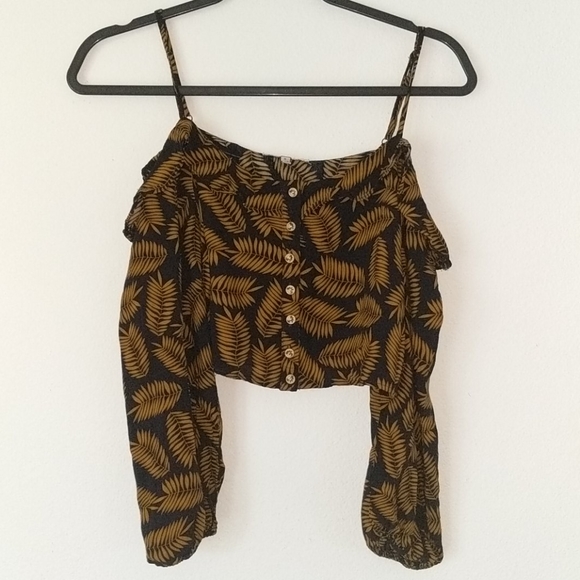 Tops - 3/$10 Tropical crop top 🍂💙